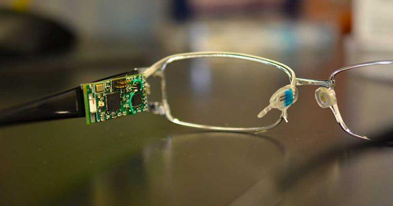 Очки с биосенсорами для диабетиков