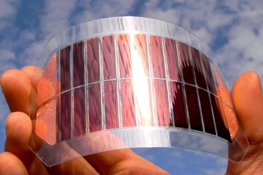 Изобрели ультратонкую солнечную батарею из органики