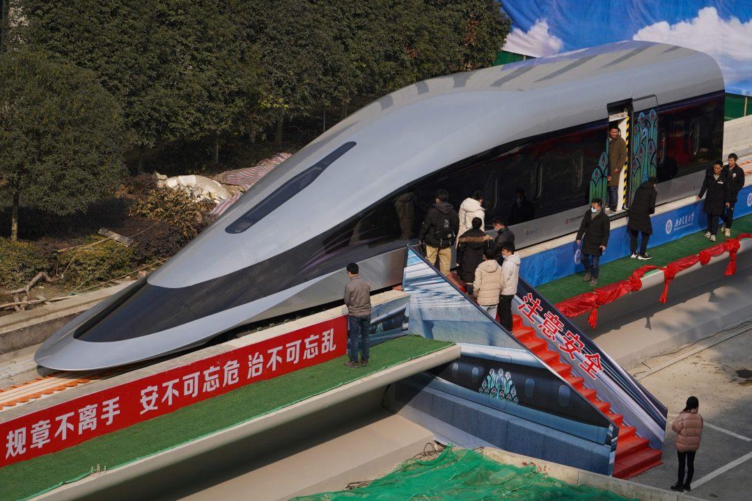 Китайцы создали поезд, развивающий скорость до 640 км/ч