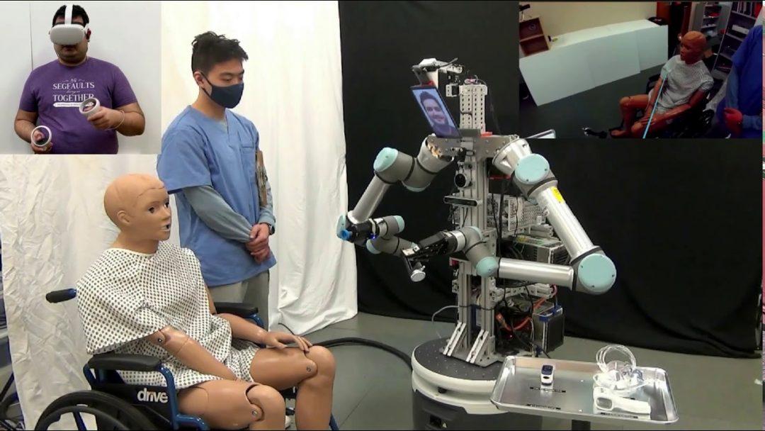Посмотрите: управляемый робот осматривает пациента