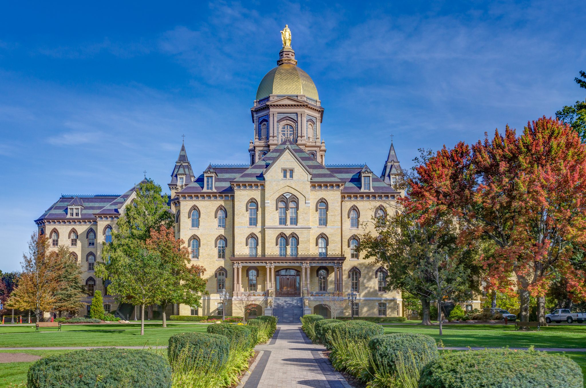 University of notre dame ranking. Университет сорбонна в париже. Колледж нотр дам америка. University of notre dame (notre dame,indiana). Университет нотр дам в индиане.