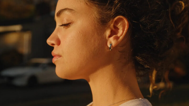 Lumia представила смарт-серьги. Они будут следить за вашим здоровьем незаметно