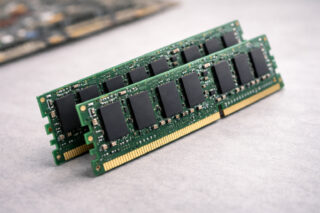 Цены на DDR4 выросли на 10% за неделю