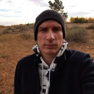 Владислав Устинов